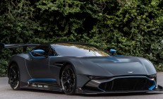 开云在线直播-伊布铁血破局，巴萨硬仗力克国际米兰—一场定义传奇的诺坎普之夜