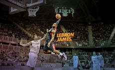 开云体育官方网站-安赛龙关键制胜，日本队险胜马来西亚队—亚洲羽坛巅峰对决的战术与意志较量