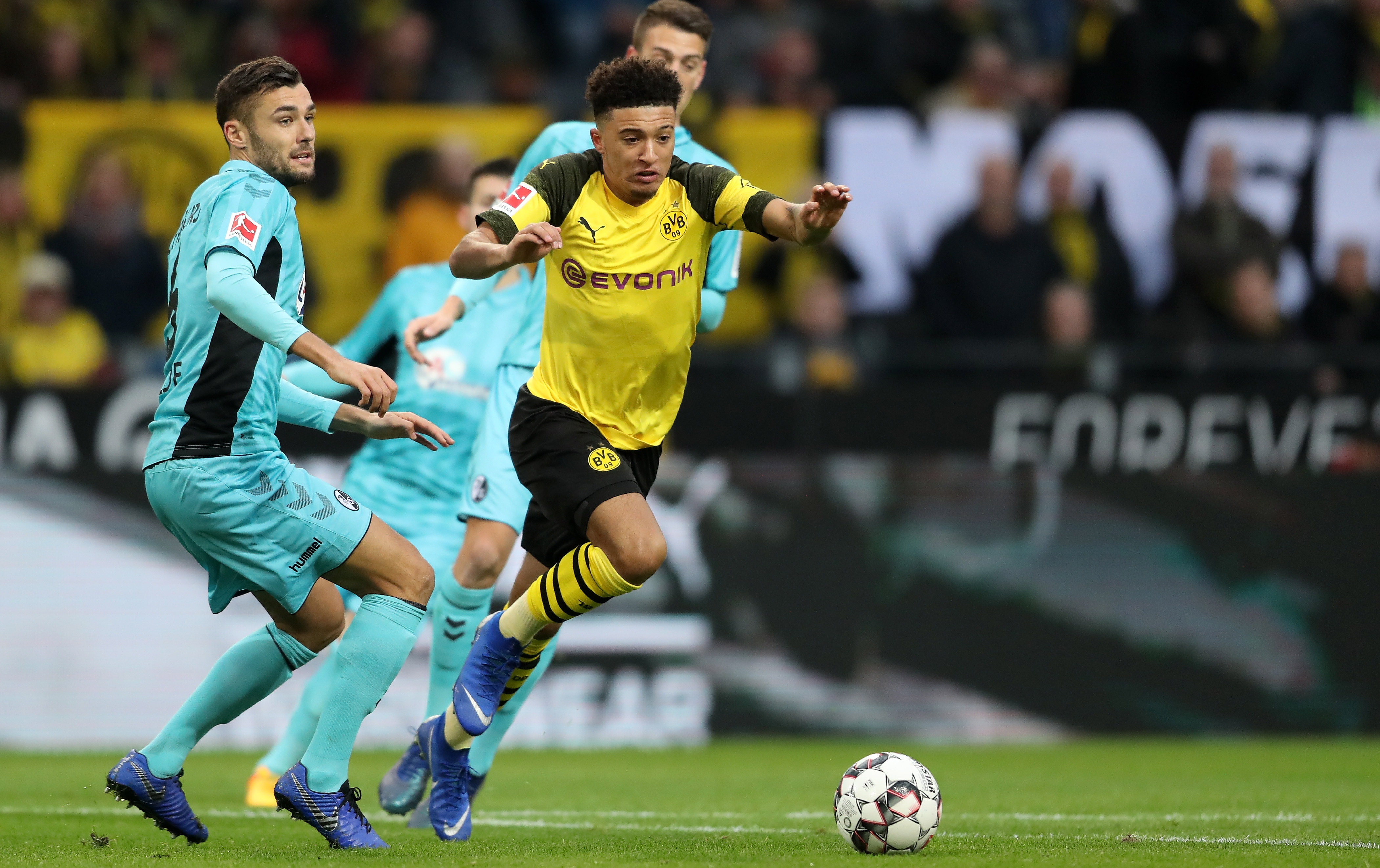 包含弗赖堡在最新一场比赛中打出了漂亮表现的词条