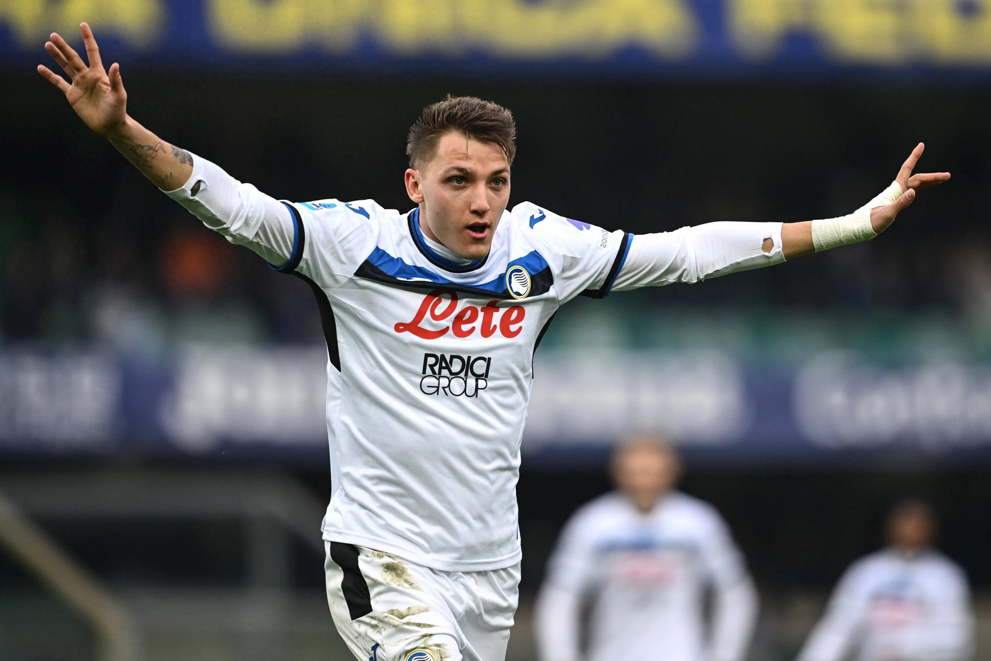 米兰女足冲刺榜首,士气高昂 米兰女足冲刺榜首,士气高昂