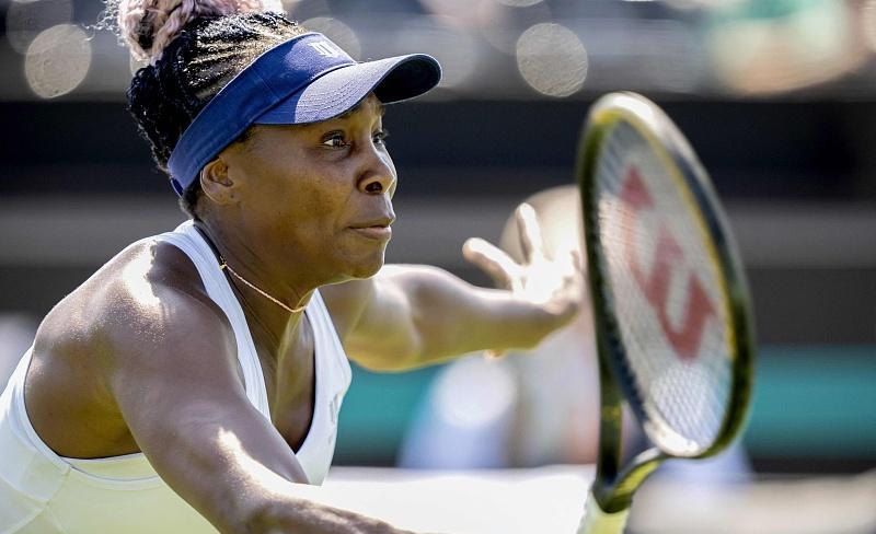 关于欧洲网球队轻取美国网球队，费德勒关键制胜的信息