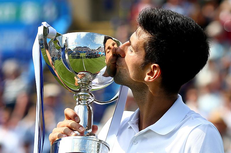 包含法网鏖战温网，蒂姆刷新纪录的词条