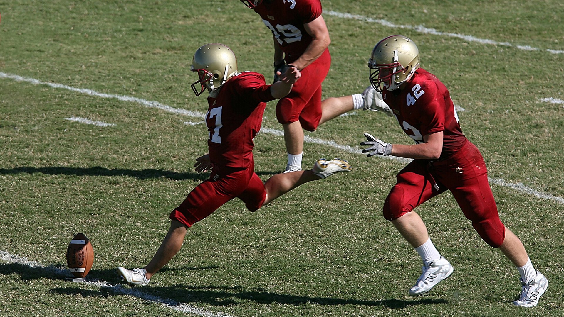 拉什福德末节风暴，洪都拉斯防线在威尔士新王面前崩塌