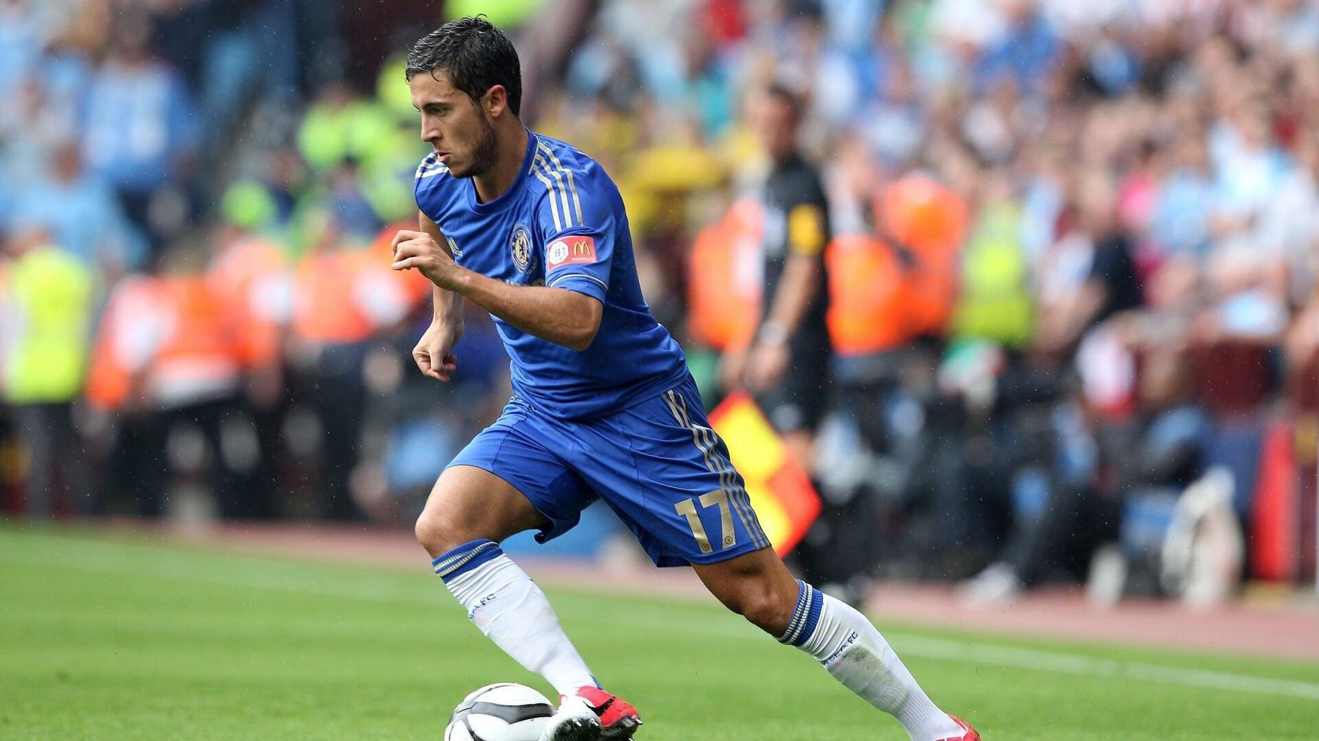 逆转与热焰，波兰足球的坚韧与樊振东的乒乓风暴